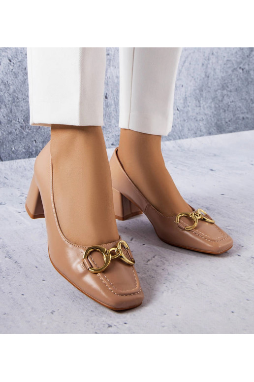 Neufville – Beige Pumps mit eckiger...