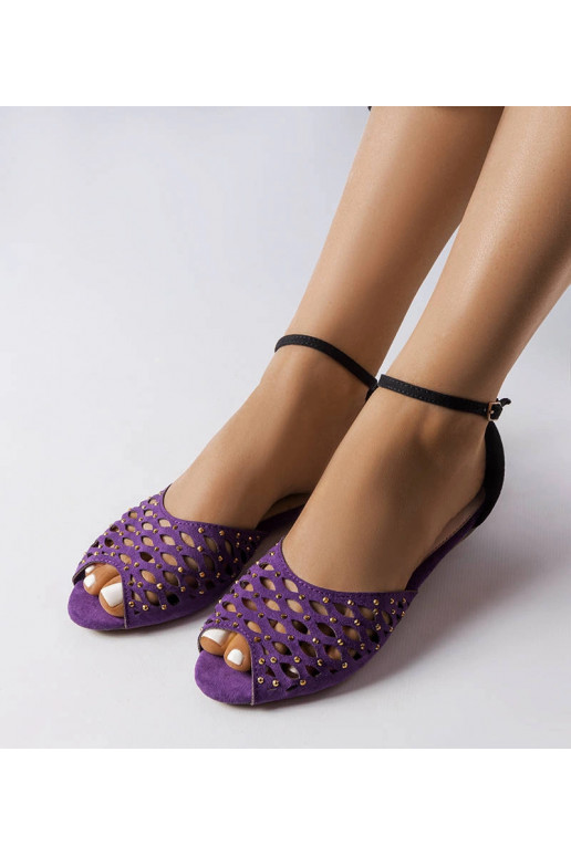 Lila durchbrochene Sandalen mit...