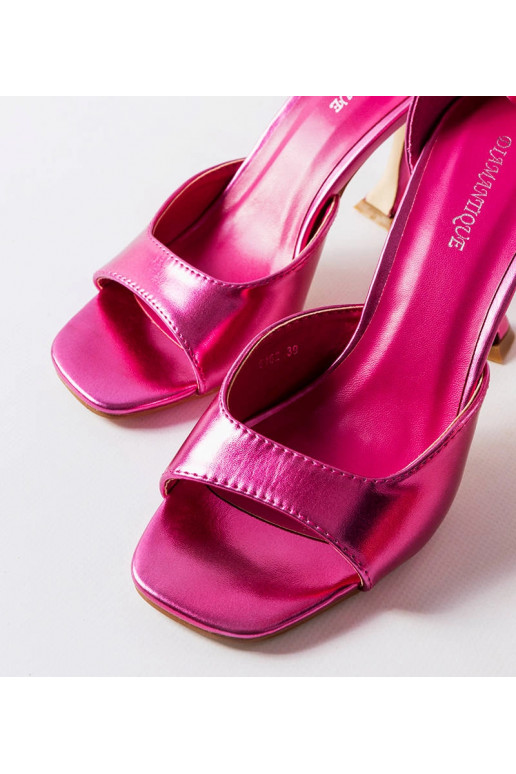 Delinda – Glitzernde Riemchensandalen...