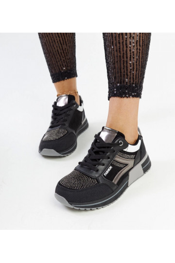 Schwarze Plateau-Sneaker...