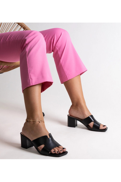 Schwarze Flip-Flops mit Blockabsatz,...