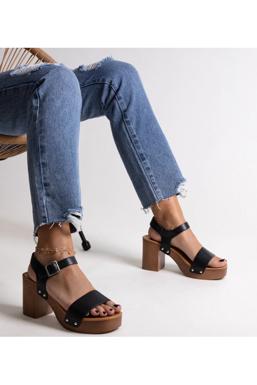 Schwarze Adilar-Sandalen mit klobigem...