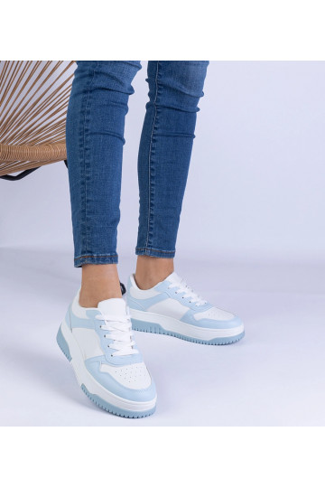 Blaue Sneaker mit dicker... 2