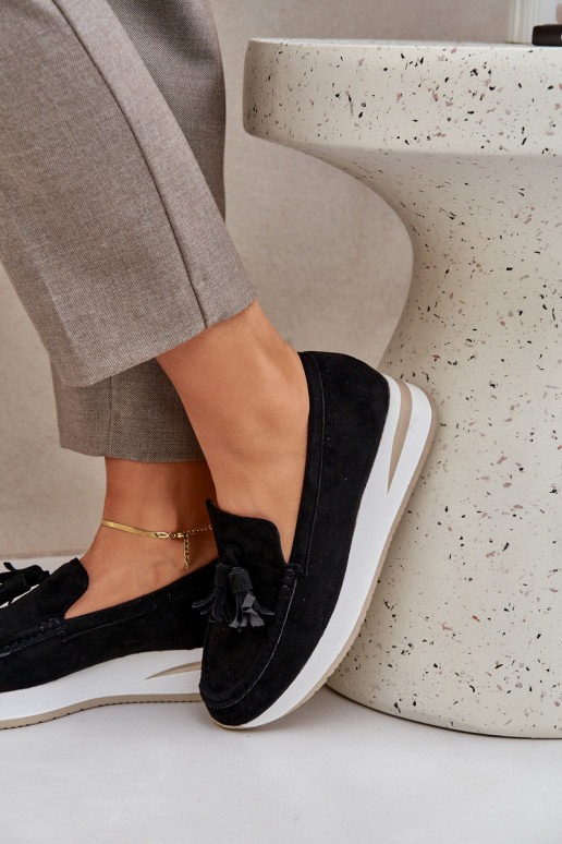 Mokassins Ermöglicht Subtilm Koturnie aus Öko-INildlederoZue schZuarze Farbe Challavia