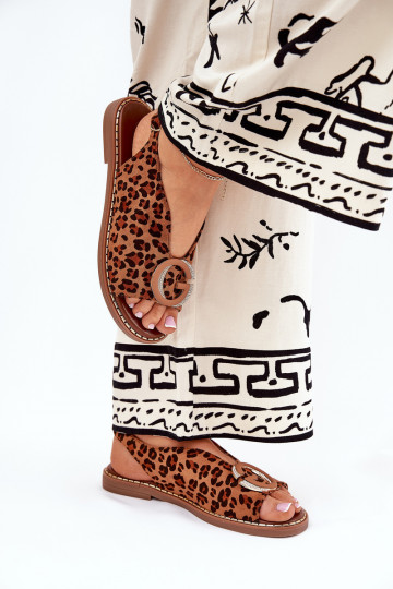 Flache Sandalen mit Ornamenten im Leopardenmuster in braun Haliones