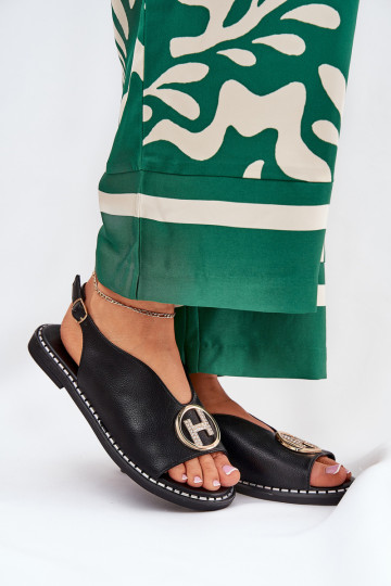Flache elegante Sandalen mit Ornamenten in schwarz Iseliria 2