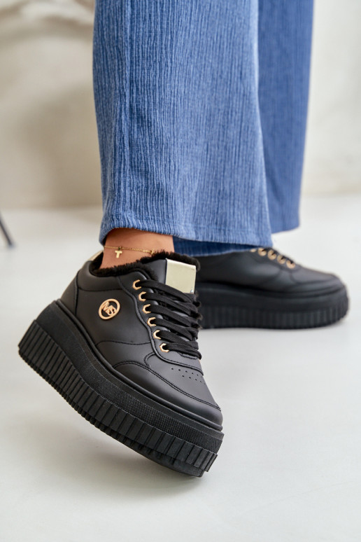 Sportliche Sneakers mit warmem Futter... Sportliche Sneakers mit warmem Futter...