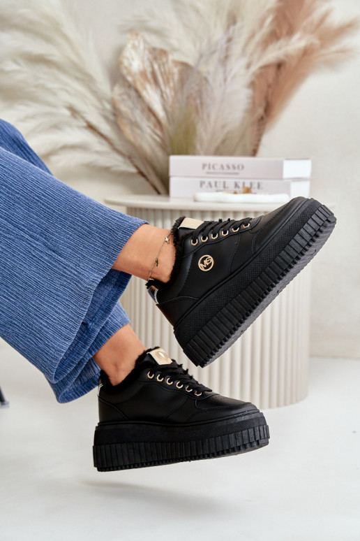 Sportliche Sneakers mit warmem Futter... Sportliche Sneakers mit warmem Futter...