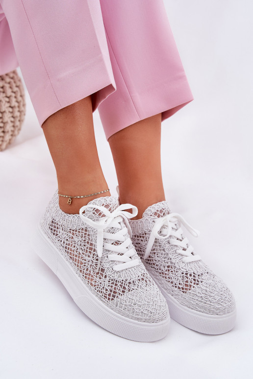 mit durchbrochenen Elementen Turnschuhe Feminin mit einer Plattform Zueiße Farbe Aranelith mit durchbrochenen Elementen Turnschuhe Feminin mit einer Plattform Zueiße Farbe Aranelith