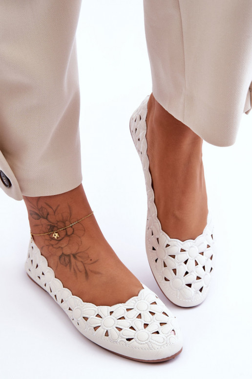 Glänzende durchbrochene Schuhe Zueiße Farbe Visionary Glänzende durchbrochene Schuhe Zueiße Farbe Visionary