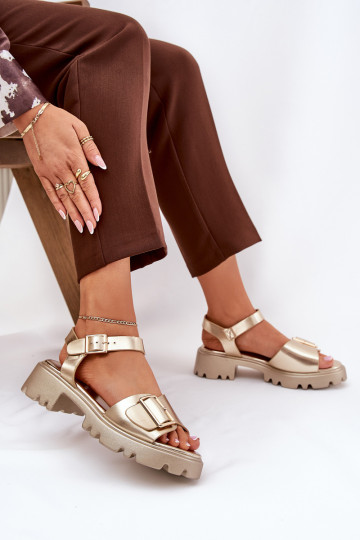 Damen Plateau-Sandalen aus Kunstleder in Gold