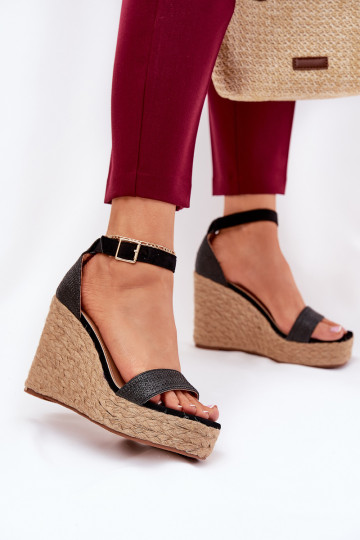 Damensandalen Auf einem Keil Mit Zopf schZuarze Farbe Adelio