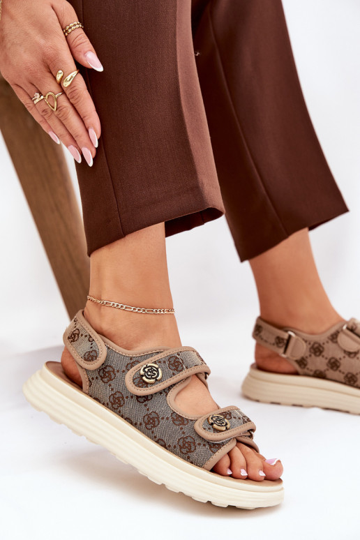 Feminin Gemustert  Sandalen Ze goldene Farbemi Detalami Khaki-Farbe Pefese Feminin Gemustert  Sandalen Ze goldene Farbemi Detalami Khaki-Farbe Pefese