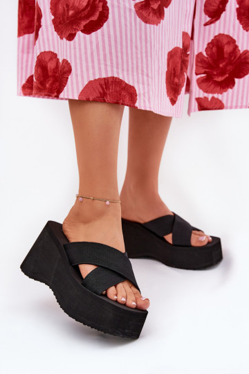 Damenflipflops mit Keil und Plateau in Schwarz Sevolee 2