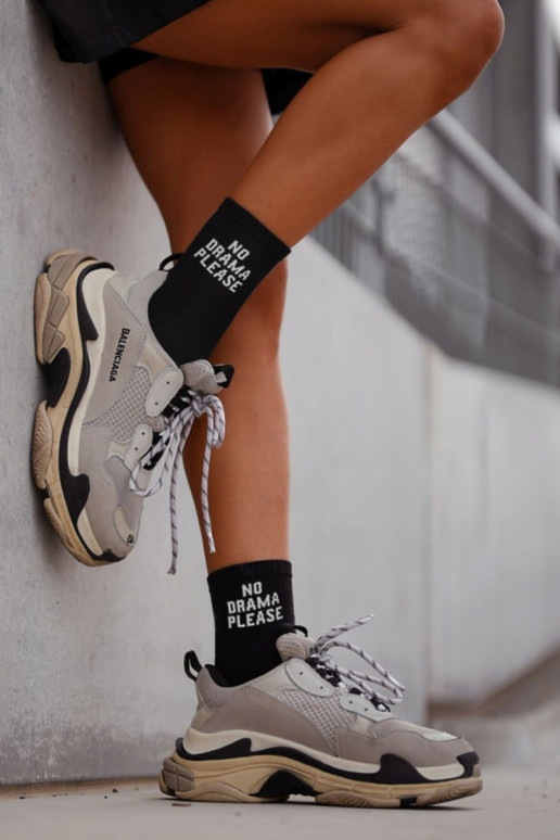 Socken Feminin mit einer Notiz NO DRAMA PLEASE schZuarze Farbe Socken Feminin mit einer Notiz NO DRAMA PLEASE schZuarze Farbe