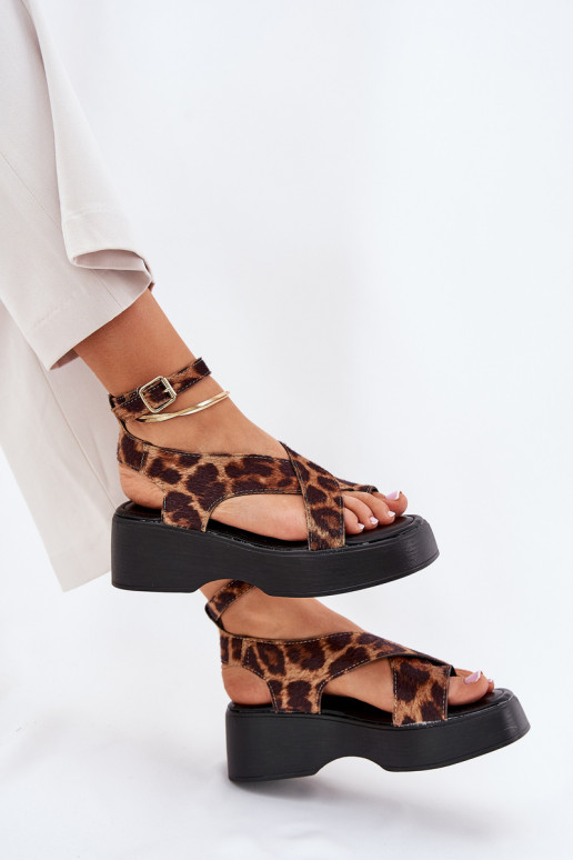 Damensandalen mit einer Plattform I Koturnie mit Leopardenfellmuster braune Farbe Tenzorus